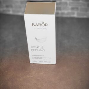 NIB $30 BABOR Cleasnding Gentle Peeling - White